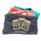 A GROUP OF VINTAGE WOMEN'S CLO
