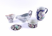 A GROUP OF WORCESTER PORCELAIN