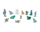 A GROUP OF ZUNI CARVED STONE B
