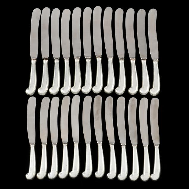 A GROUPING OF (24) GEORGIAN