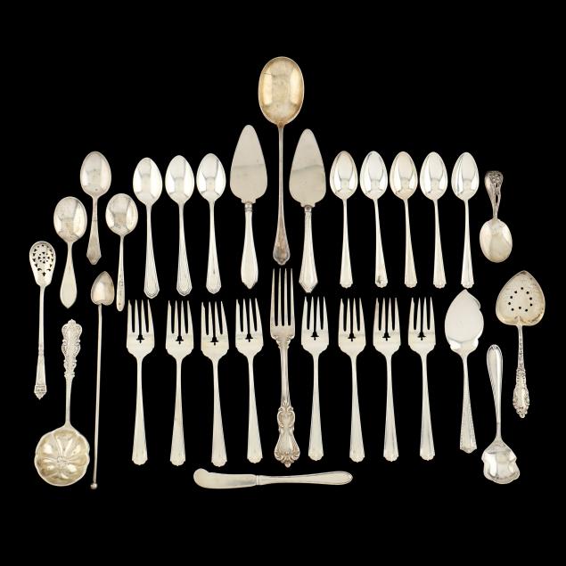 A GROUPING OF (31) AMERICAN