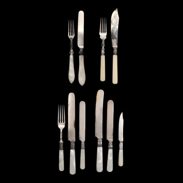 A GROUPING OF ANTIQUE SILVERPLATE