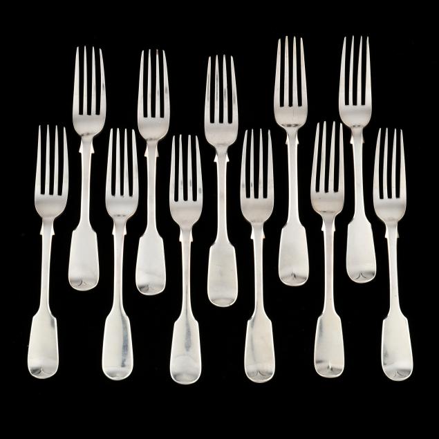 A GROUPING OF ELEVEN VICTORIAN