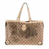 A GUCCI MONOGRAM ABBEY TOTE A