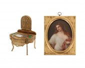 A GUILLOCHé VANITY BOX AND A G