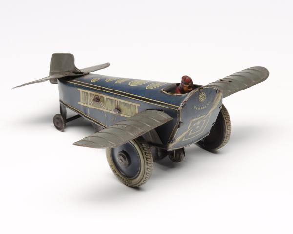 A GUNTHERMAN SG TIN LITHO WIND-UP