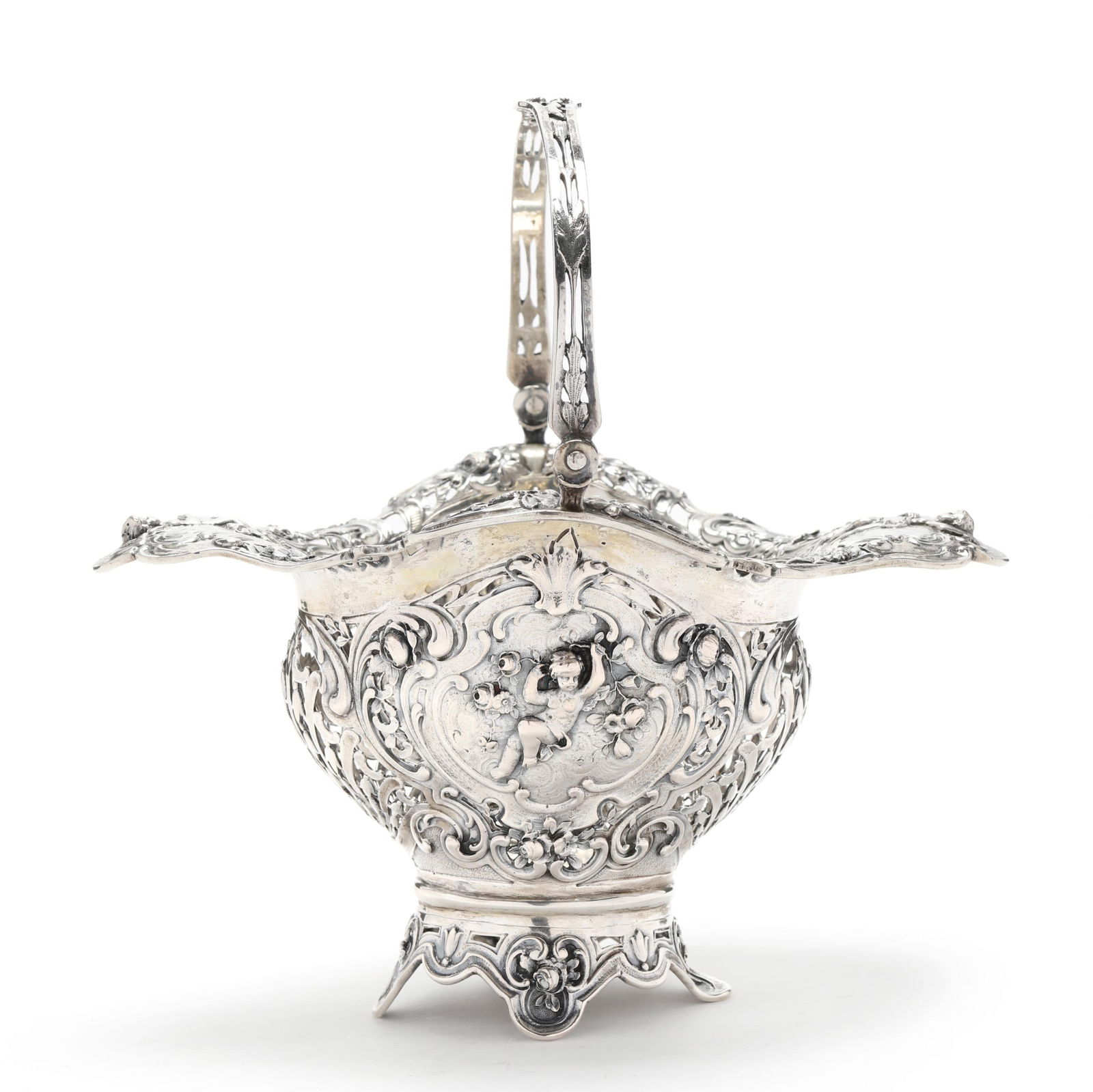 A HANAU GERMAN SILVER FLOWER