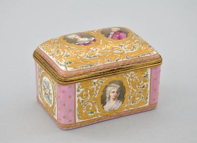 A Hand Painted Porcelain Boite a