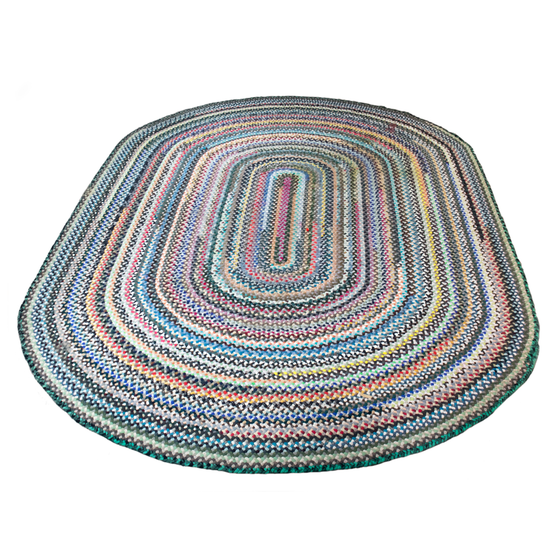 A HAND WOVEN RAG RUG A hand woven