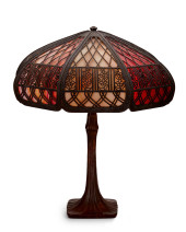 A HANDEL TABLE LAMP AND SLAG G