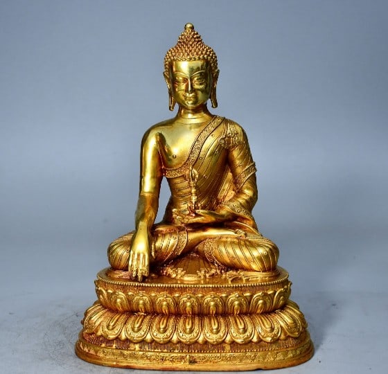 A HEAVY-BODIED SHAKYAMUNI VAJRA