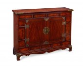 A HENREDON CHINOISERIE MAHOGAN