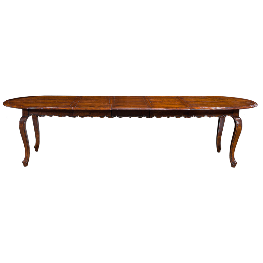 A HENREDON PROVINCIAL STYLE