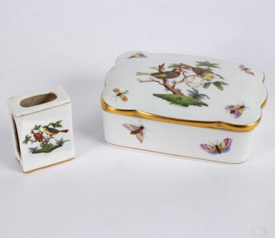 A Herend Rothschild birds pattern