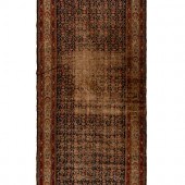 A Heriz Wool Rug
Circa 1940
9
