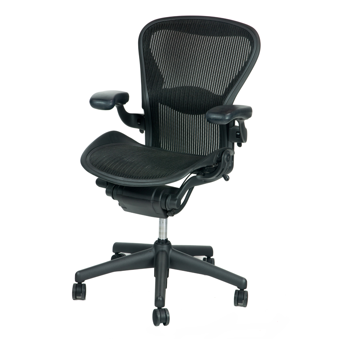 A HERMAN MILLER AERON CHAIR A