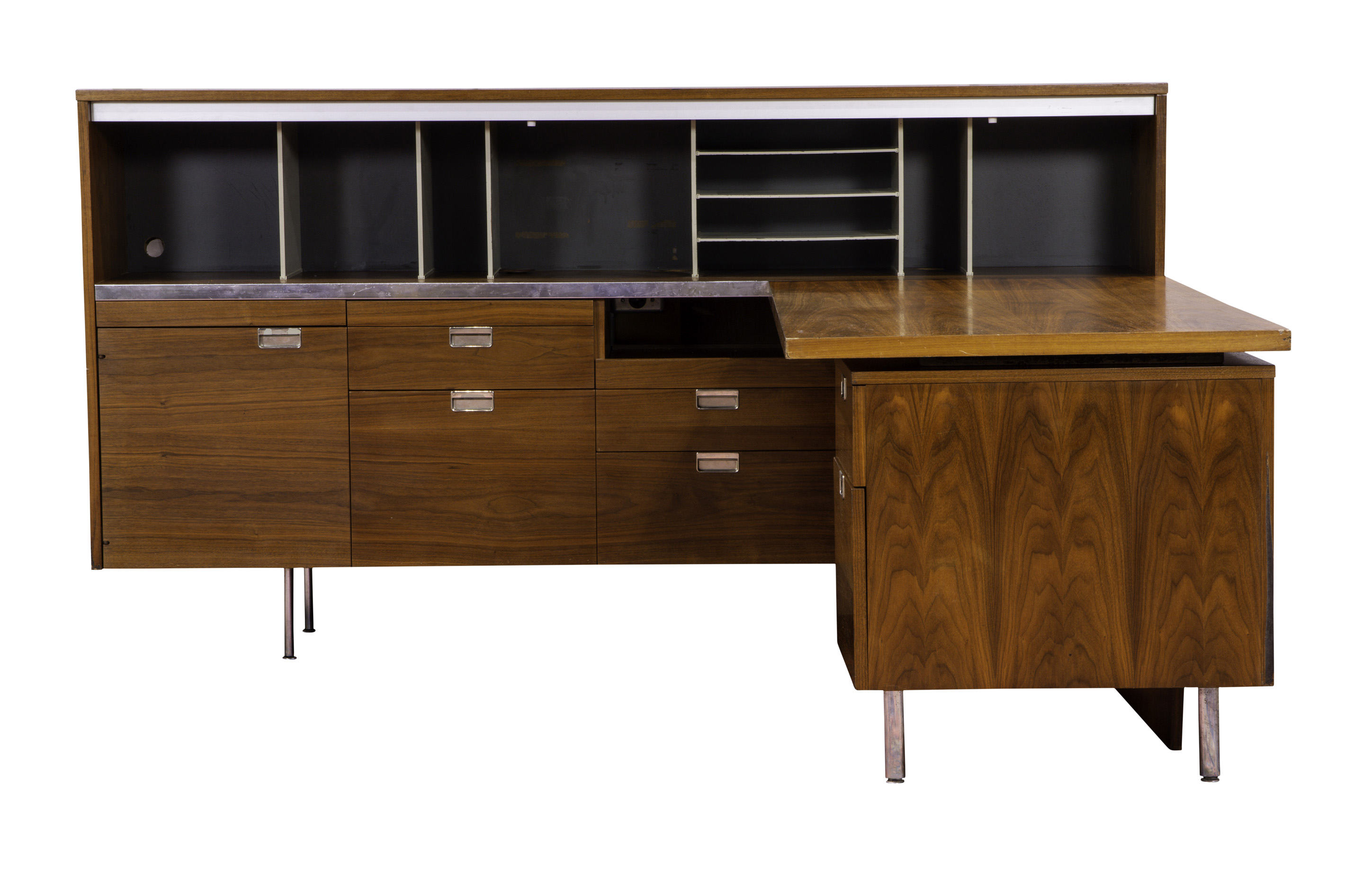 A HERMAN MILLER EXECUTIVE DESK A