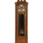 A Herschede Nine-Tube Tall Cas