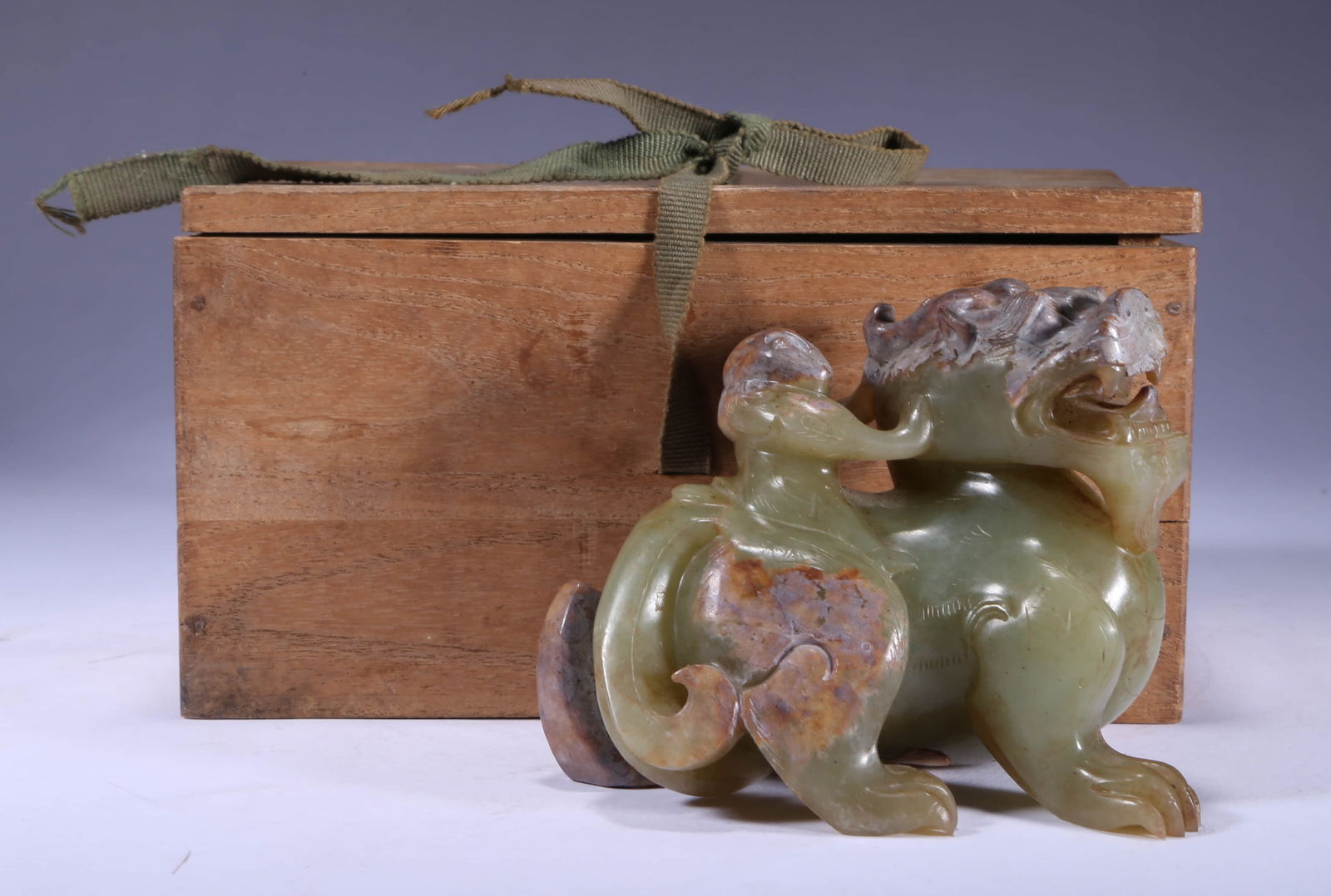 A HETIAN JADE AUSPICIOUS BEAST