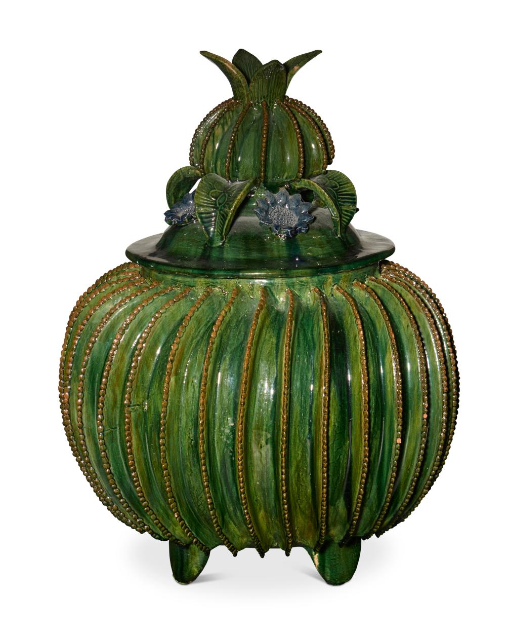 A HILARIO ALEJOS MADRIGAL POTTERY