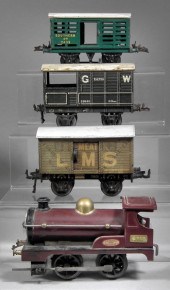 A Hornby \'\'0\'\' gauge tinpl