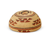 A HUPA/YUROK/KARUK POLYCHROME