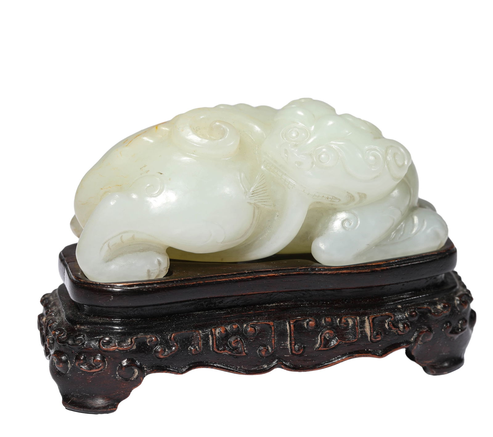 A JADE CARVED PI XIUA JADE CARVED