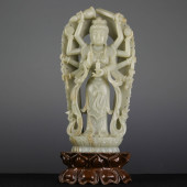 A JADE GUANYIN BUDDHA STANDING