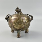A JAPANESE BRONZE CENSER W/ BA