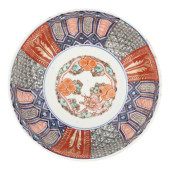 A JAPANESE IMARI PORCELAIN BOW