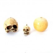 A Japanese ivory netsuke, 19th