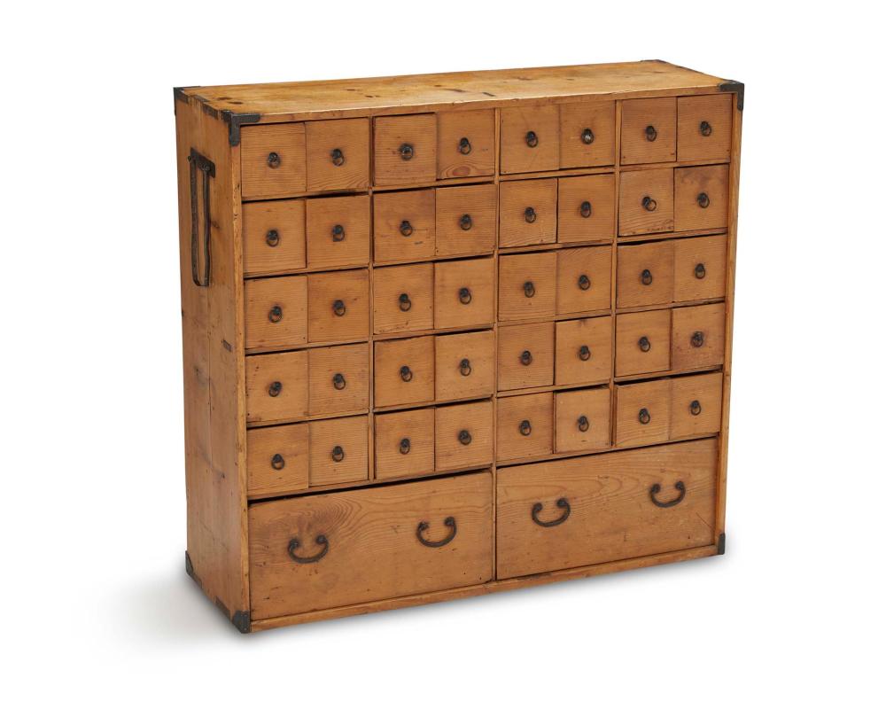 A JAPANESE KIRI WOOD APOTHECARY