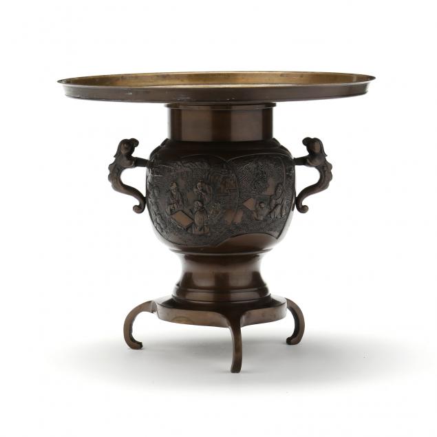 A JAPANESE MEIJI PERIOD BRONZE