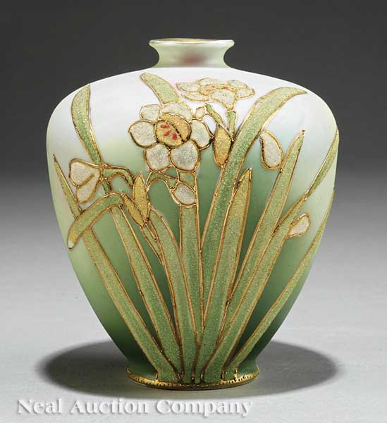 A Japanese "Nippon" Moriage