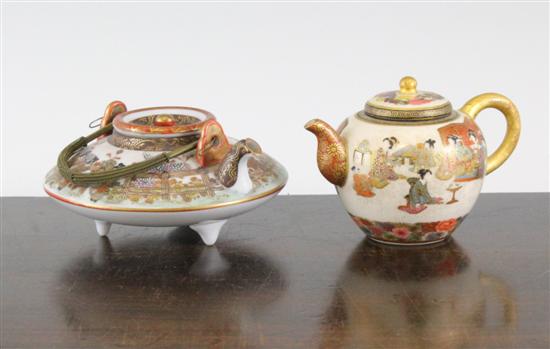 A Japanese Satsuma pottery