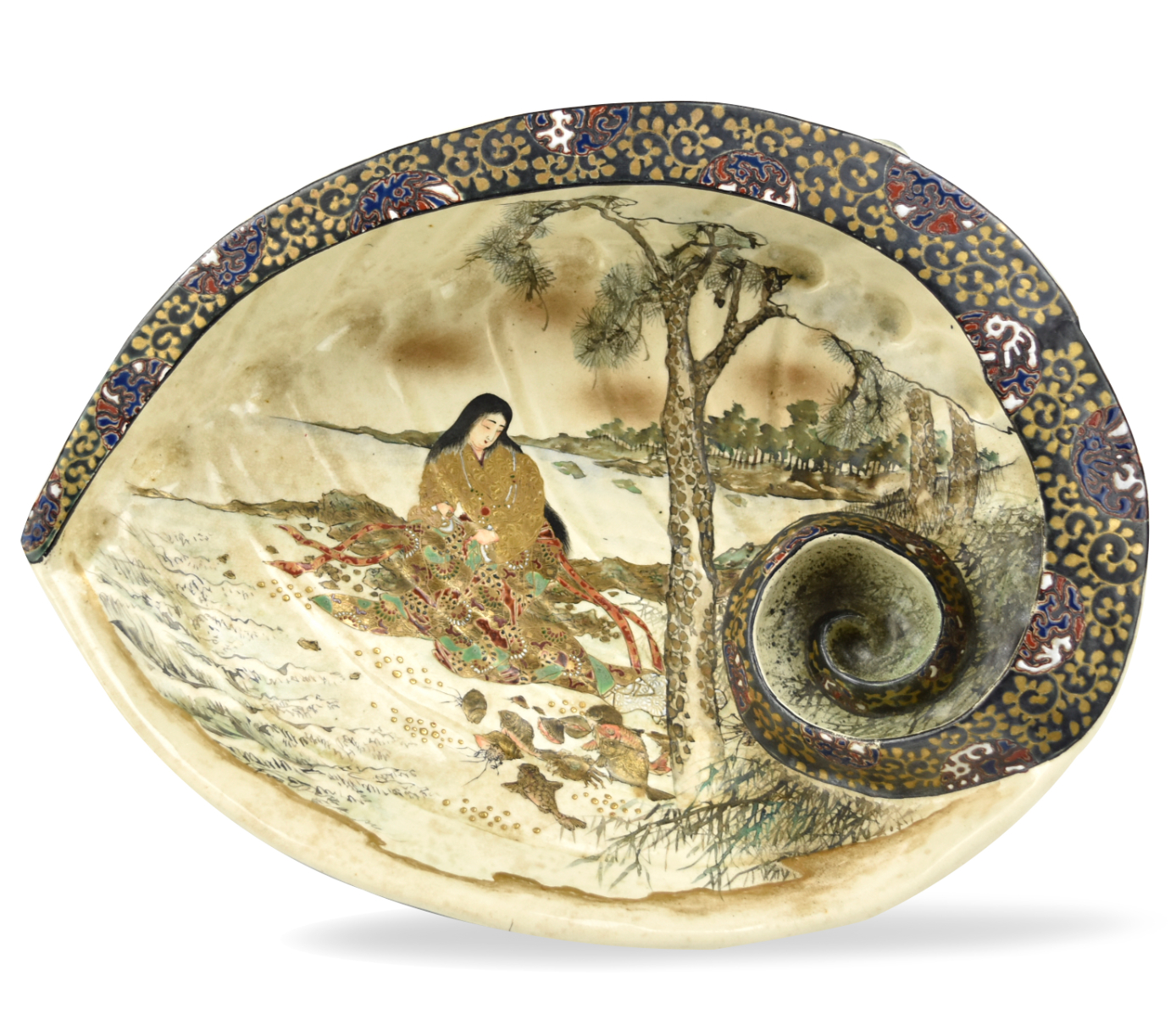 A JAPANESE SATSUMA SHELL SHAPE