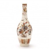 A JAPANESE SATSUMA VASE SIGNED