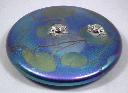 A John Ditchfield Glasform