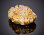 A JUDITH LEIBER CRYSTAL SCALLO