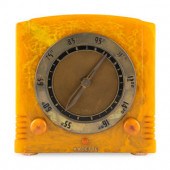 A Kadette Clockette K25 Radio