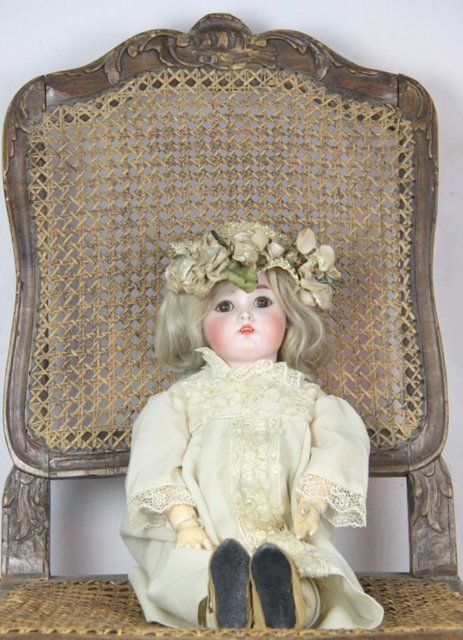 A Kammer & Reinhardt bisque head