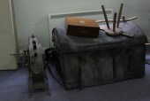 A Kent's knife cleaner with im