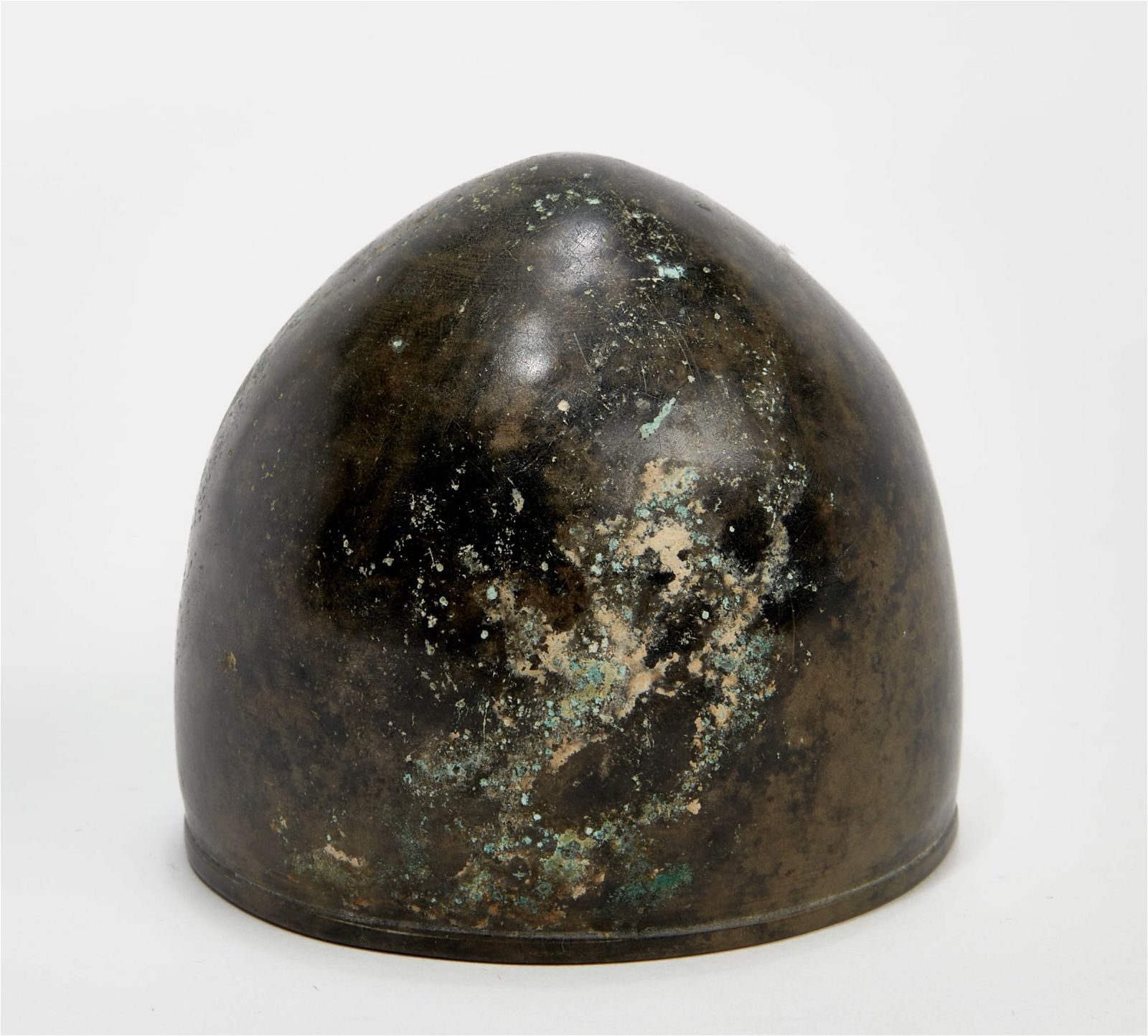 A KOREAN BRONZE MAMMIFORM CUPA