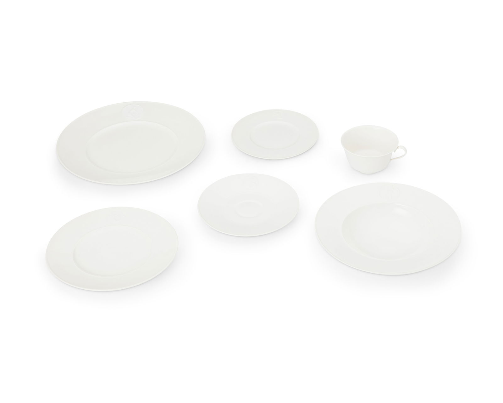 A KPM "ARCADIA" PORCELAIN DINNER