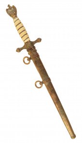 A KRIEGSMARINE DAGGER BY CARL