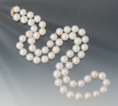 A Ladies' 11MM Pearl Necklace