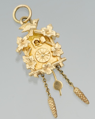 A Ladies' 18k Gold Cuckoo Clock