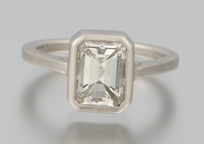 A Ladies' 2.01 Carat Diamond