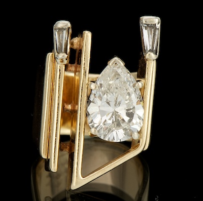 A Ladies' 3.15 Carat Diamond Ring