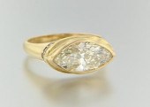 A Ladies' 3.92 Carat Marquis C